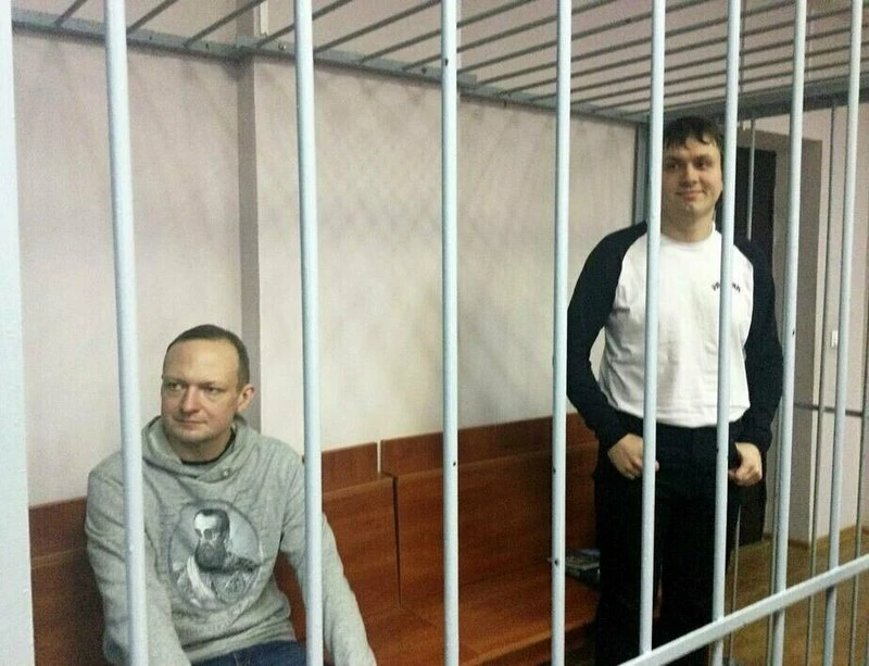 Журналисти от най-стария вестник в Беларус бяха осъдени на затвор