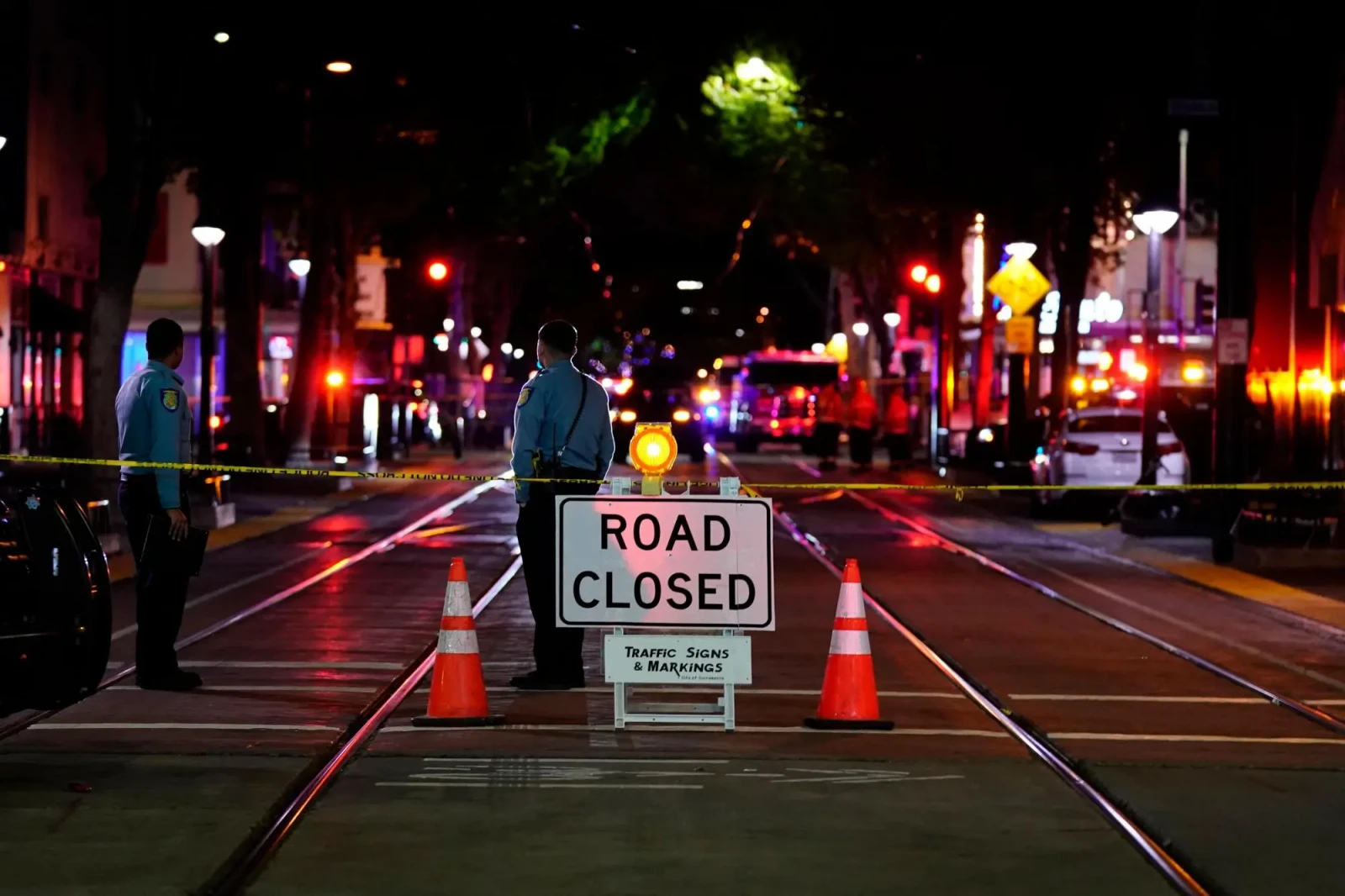 Шестима души са загинали при стрелба в Калифорния, а други