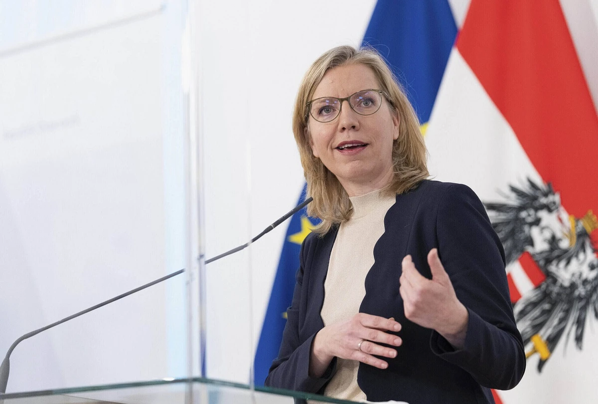 Руските държавни медии съобщават, че Австрия се e съгласилa i