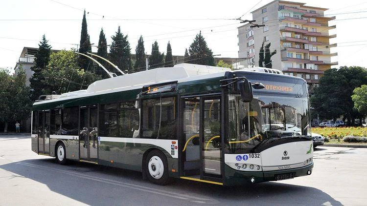 Защо “Столичен автотранспорт” купува газ за автобусите от градския транспорт