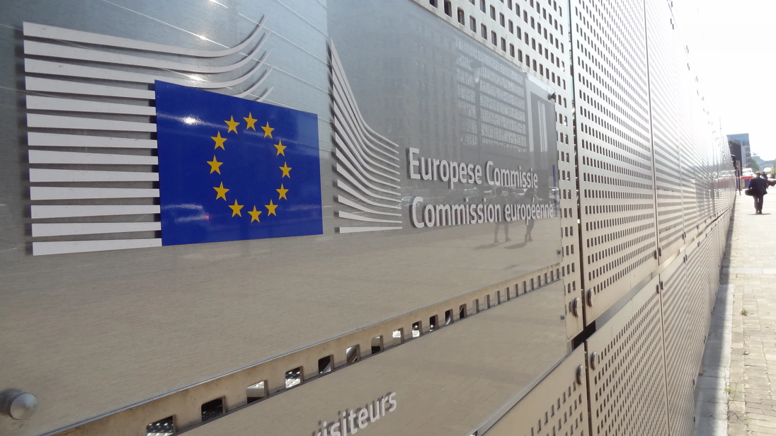 Европейската комисия съобщи, че е изпратила мотивирани становища до България,