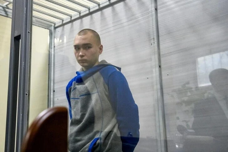 21-годишният руски войник каза пред съда в петък, че не