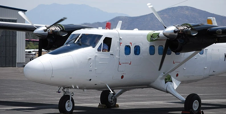 Самолет на частна авиокомпания в Непал изчезна с 22 души