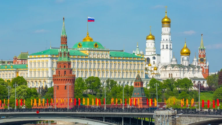 Русия наложи санкции срещу 61 американски представители, сред които министъра