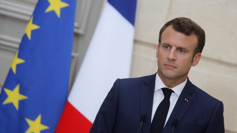 Френският президент Еманюел Макрон отправи предупреждение към сънародниците си, че