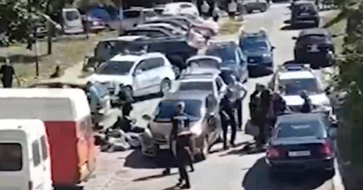 Поредна гонка на полиция с нелегални мигранти в Бургас, съобщи