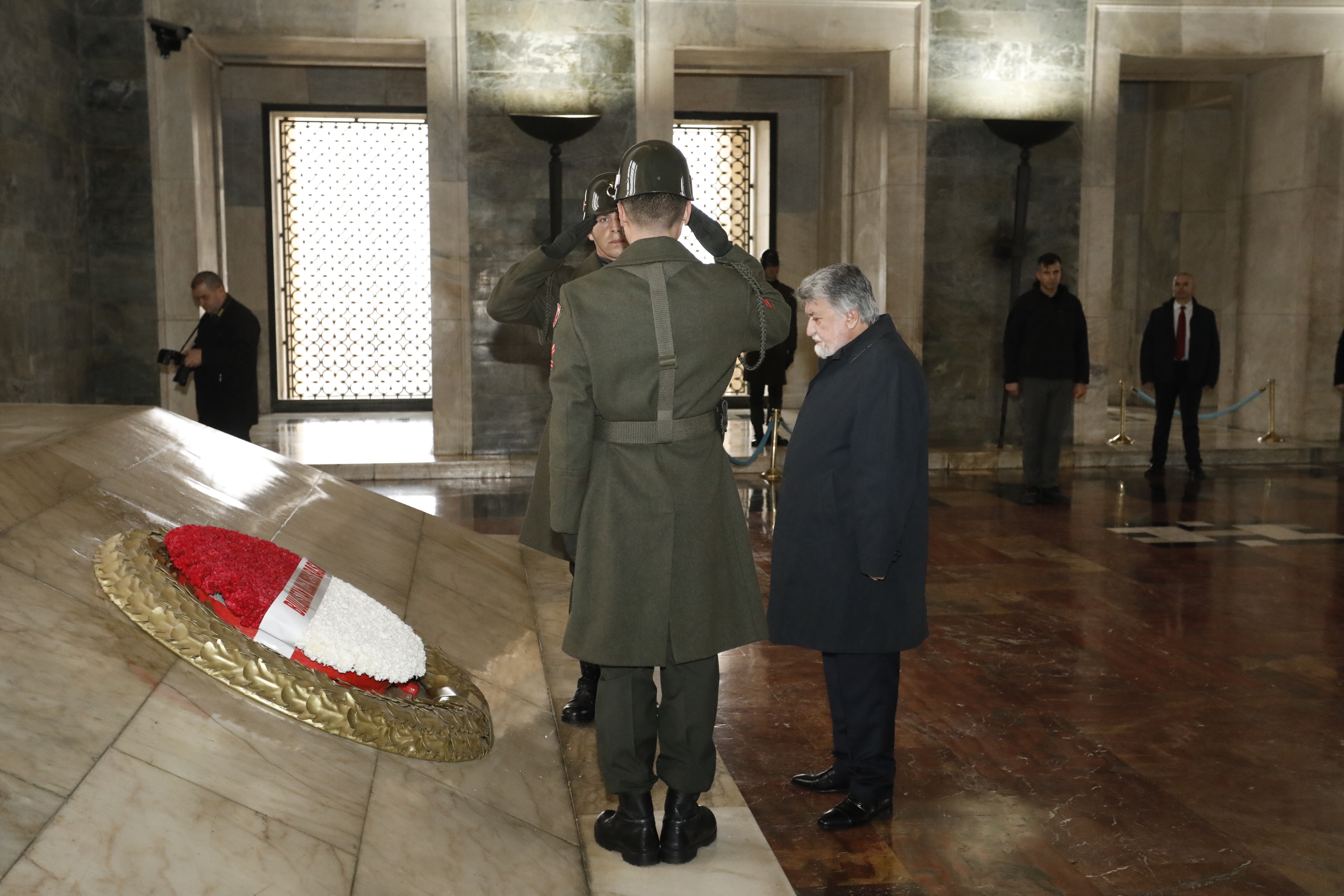 „Поклон пред делото на Мустафа Кемал Ататюрк - строителя на