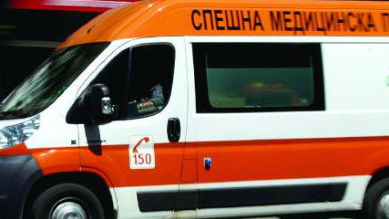 Общински автобус катастрофира в Бургас.В него е пътувал само водачът,