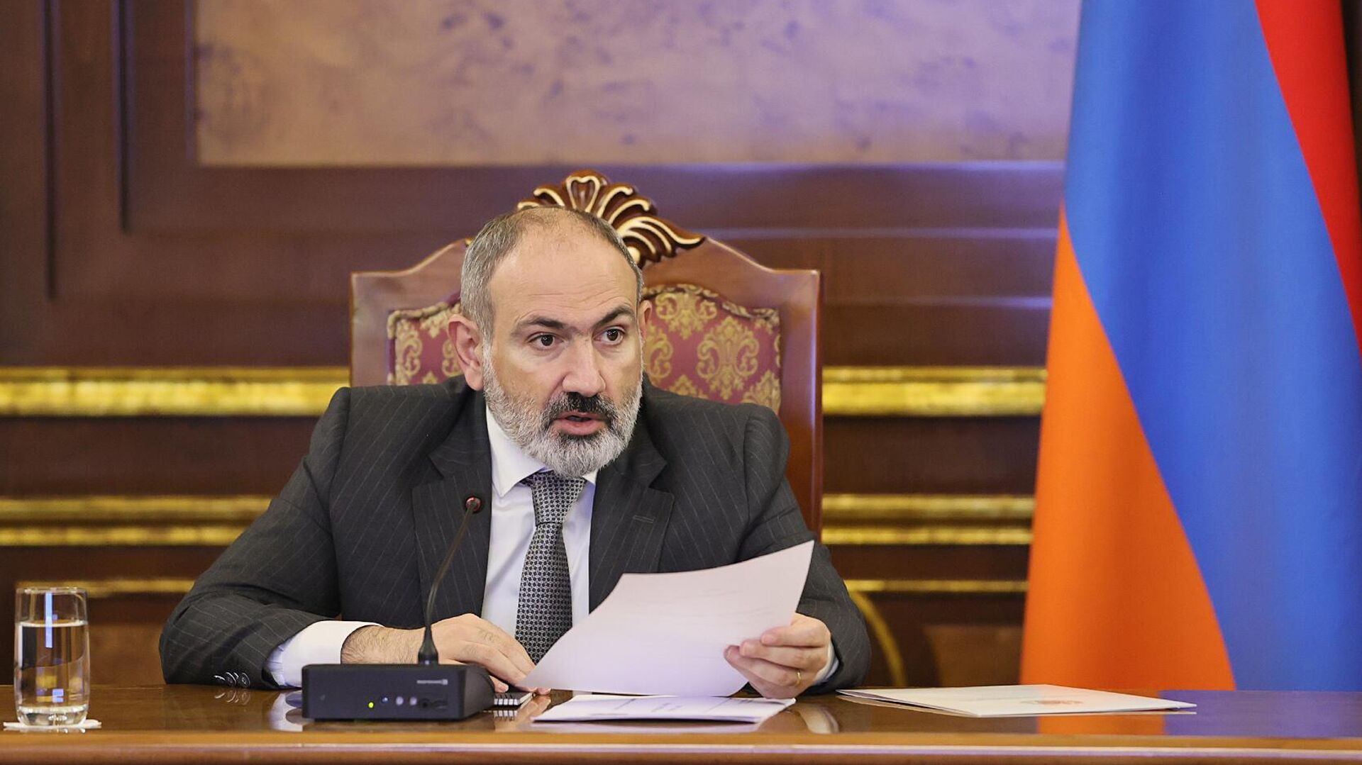 Премиерът на Армения Никол Пашинян заяви, че руските миротворци в