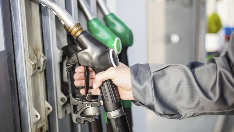 Цената на бензина и дизела се е увеличила с няколко