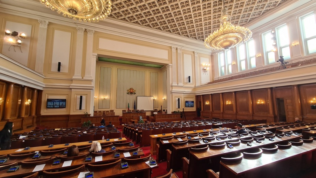 Народното събрание официално взе решение да обяви Гладомора (Големия глад)