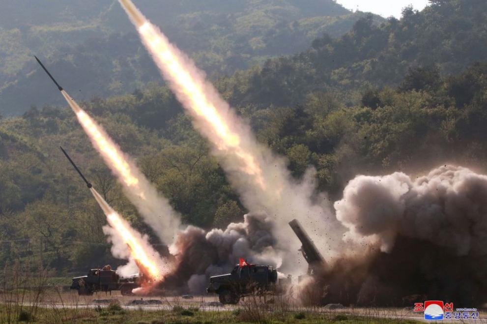 Северна Корея предупреди, че ще се чуства в състояние на