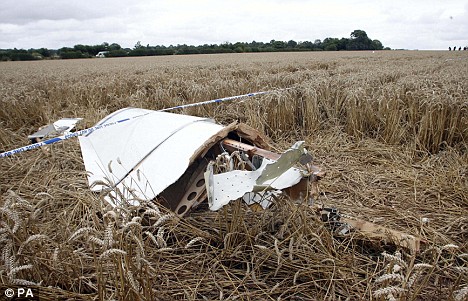 Самолет падна на летище Лесново, пилотът загина.По първоначална информация сигнал