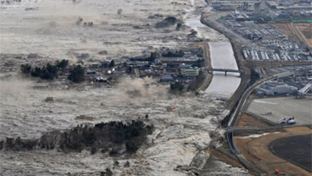 Япония отбелязва днес 12-ата годишнина от разрушителното земетресение и вълни