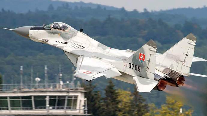 Словакия е предала всичките 13 изтребителя МиГ-29, които е обещала