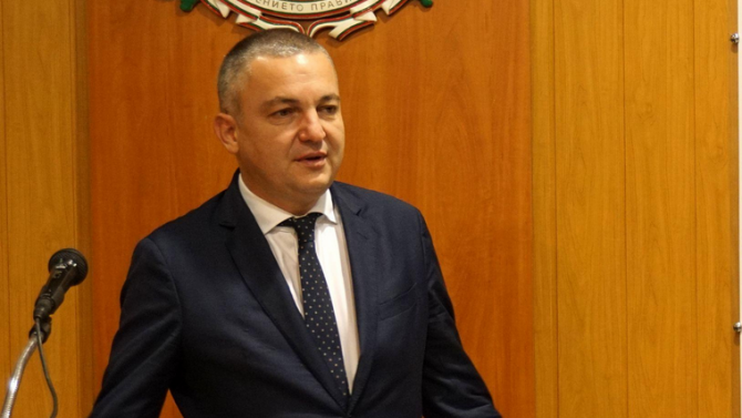 От БСП искат оставката на кмета на Варна Иван Портних,.Това