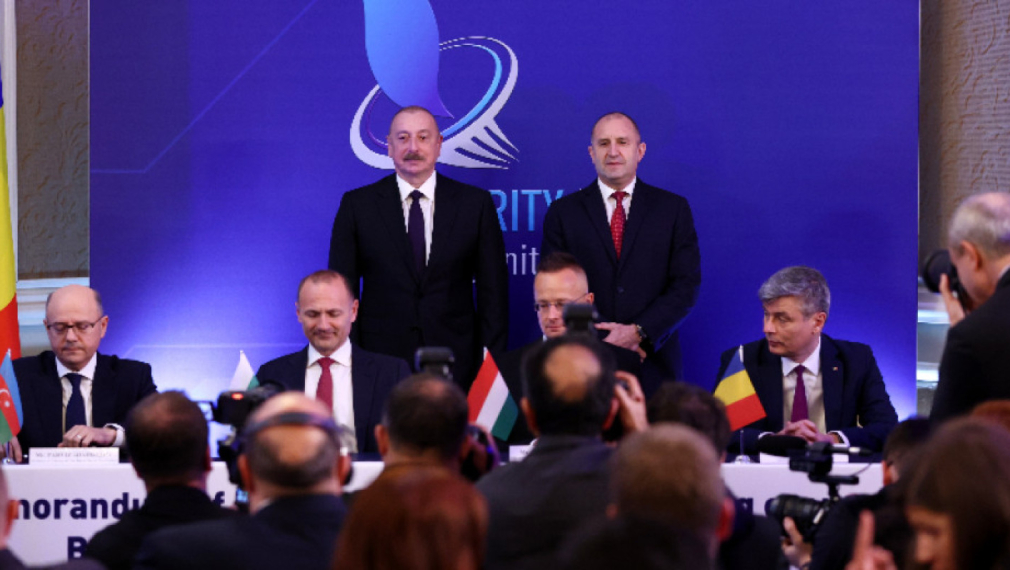 България, Румъния, Унгария и Словакия подписаха меморандум с Азербайджан за
