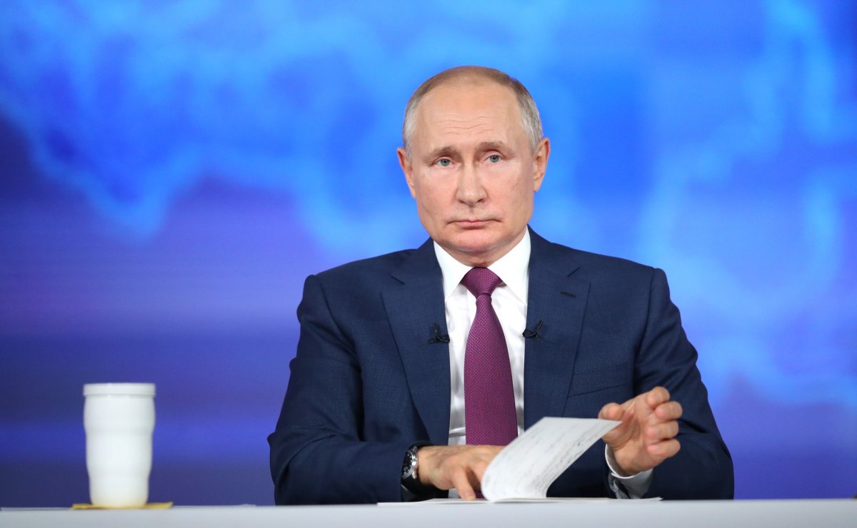 Путин подписа закон, който затяга наказанието за държавна измяна до