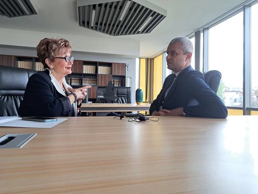 Ексклузивно интервю за КМГ с депутата от 49-то Народно събрание,