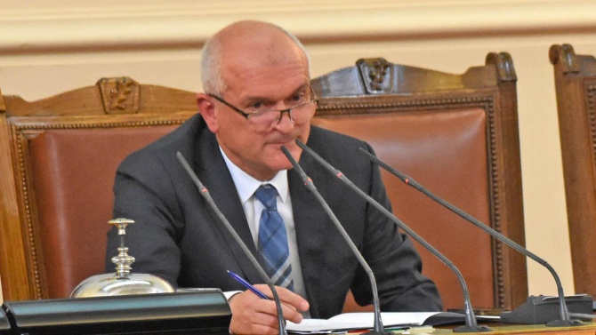 ГЕРБ-СДС издигат Димитър Главчев за председател на Сметната палата. Товасъобщи
