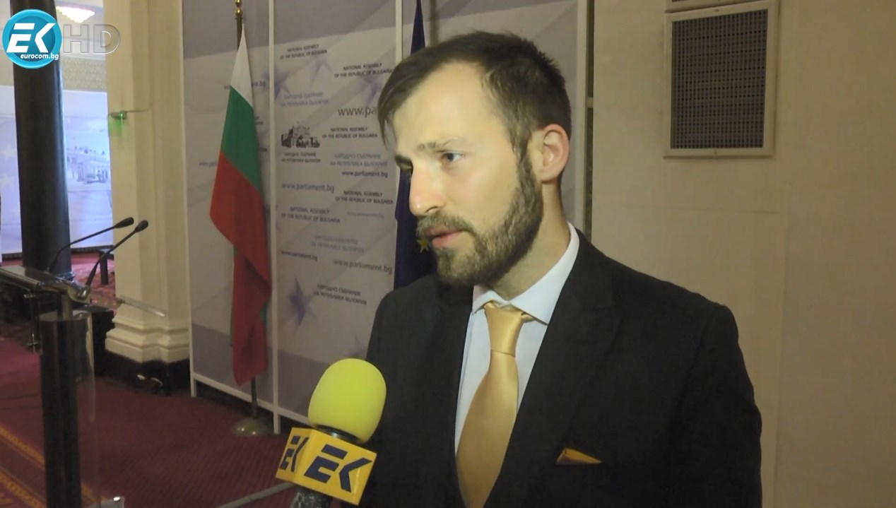 Коалиция Продължаваме Промяната - Демократична България остро осъжда разпространението на