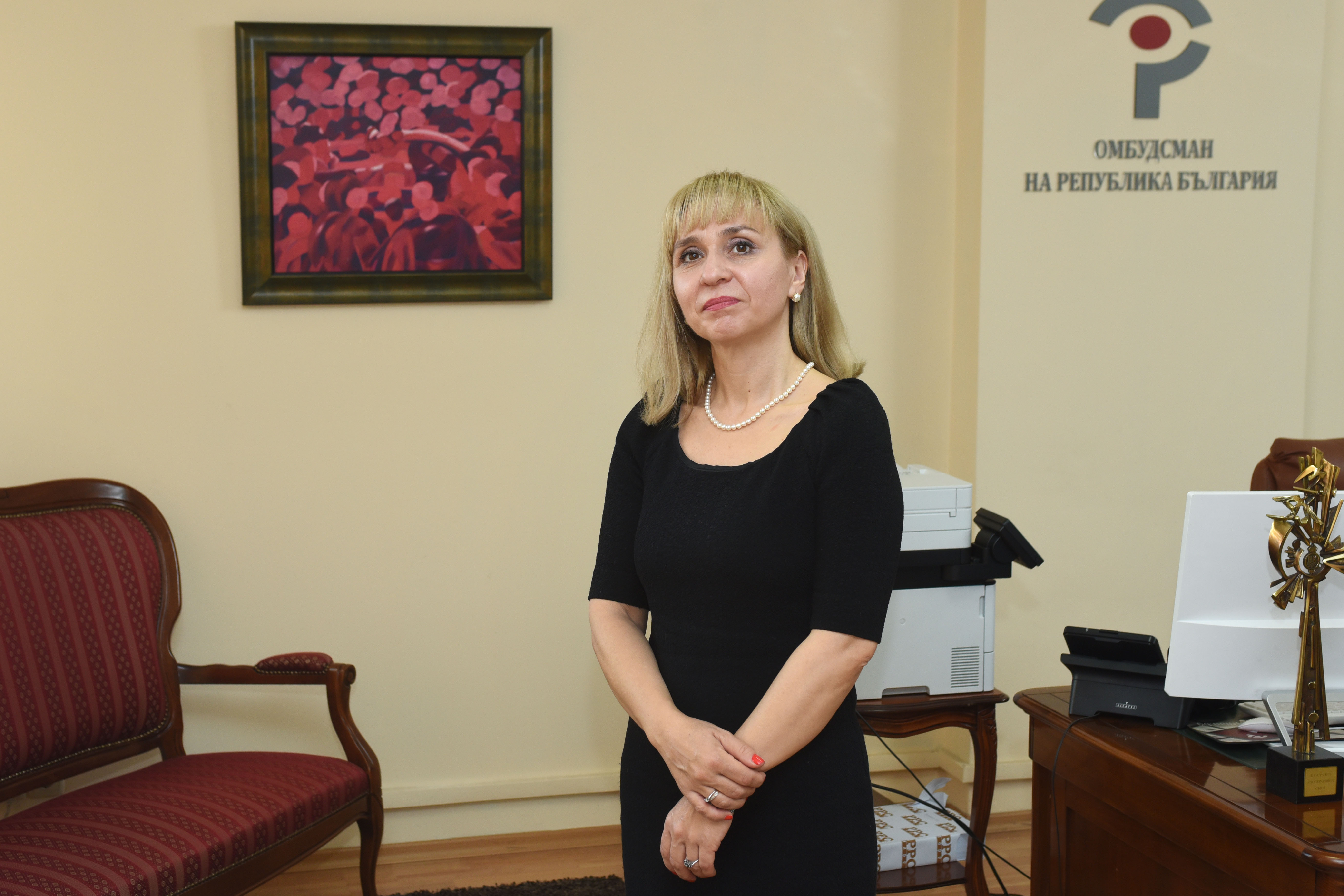 Омбудсманът Диана Ковачева сезира здравния министър проф. д-р Христо Хинков