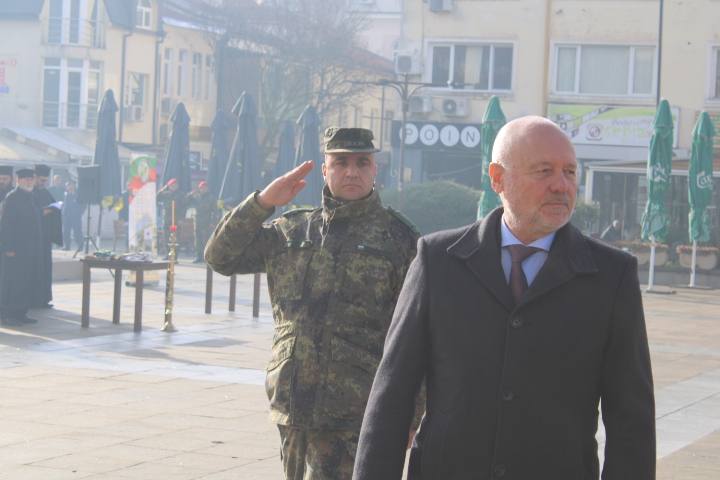 Министърът на отбраната Тодор Тагарев заминава утре, 9 януари, на