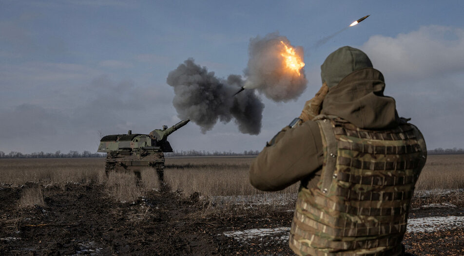 Украинските военновъздушни сили съобщиха, че са свалили два руски командни