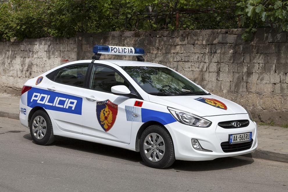 Албанската полиция проведе мегаоперация в цялата страна, довела до стотици