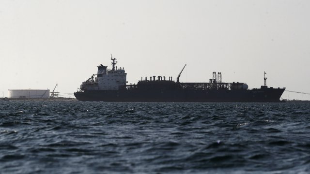 Хутите обявиха, че са атакували успешно кораба Стар Ирис, който