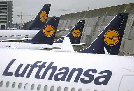 Служители на Луфтханза (Lufthansa) стачкуват днес и утре, което ще