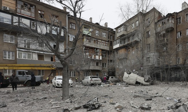 Украйна съобщи, че руски обстрел е убил трима души и