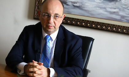 Асен Василев е най-прахосническият и безотговорен финансов министър за последните