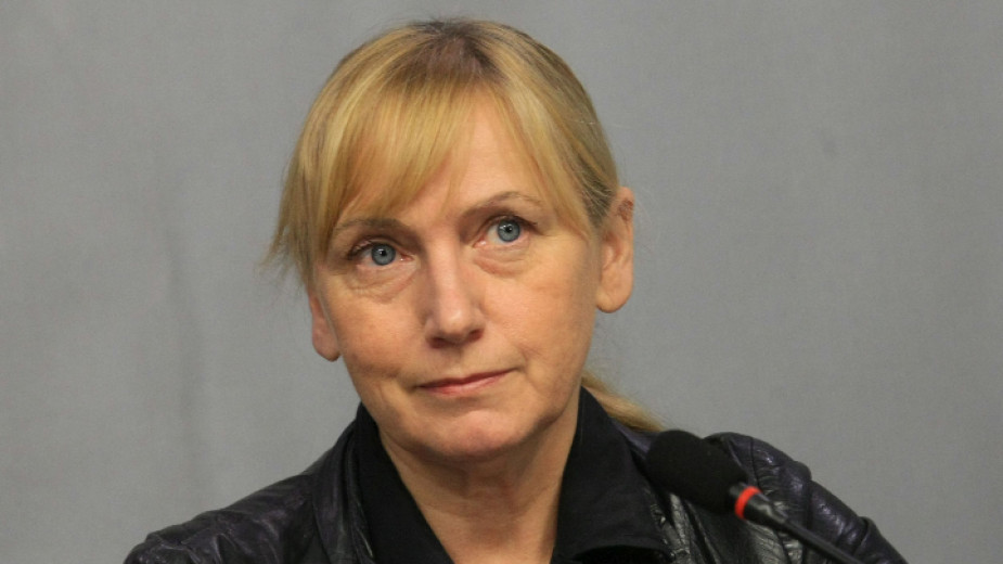 Снимка: Елена Йончева: Приемам номинацията за евродепутат от ДПС