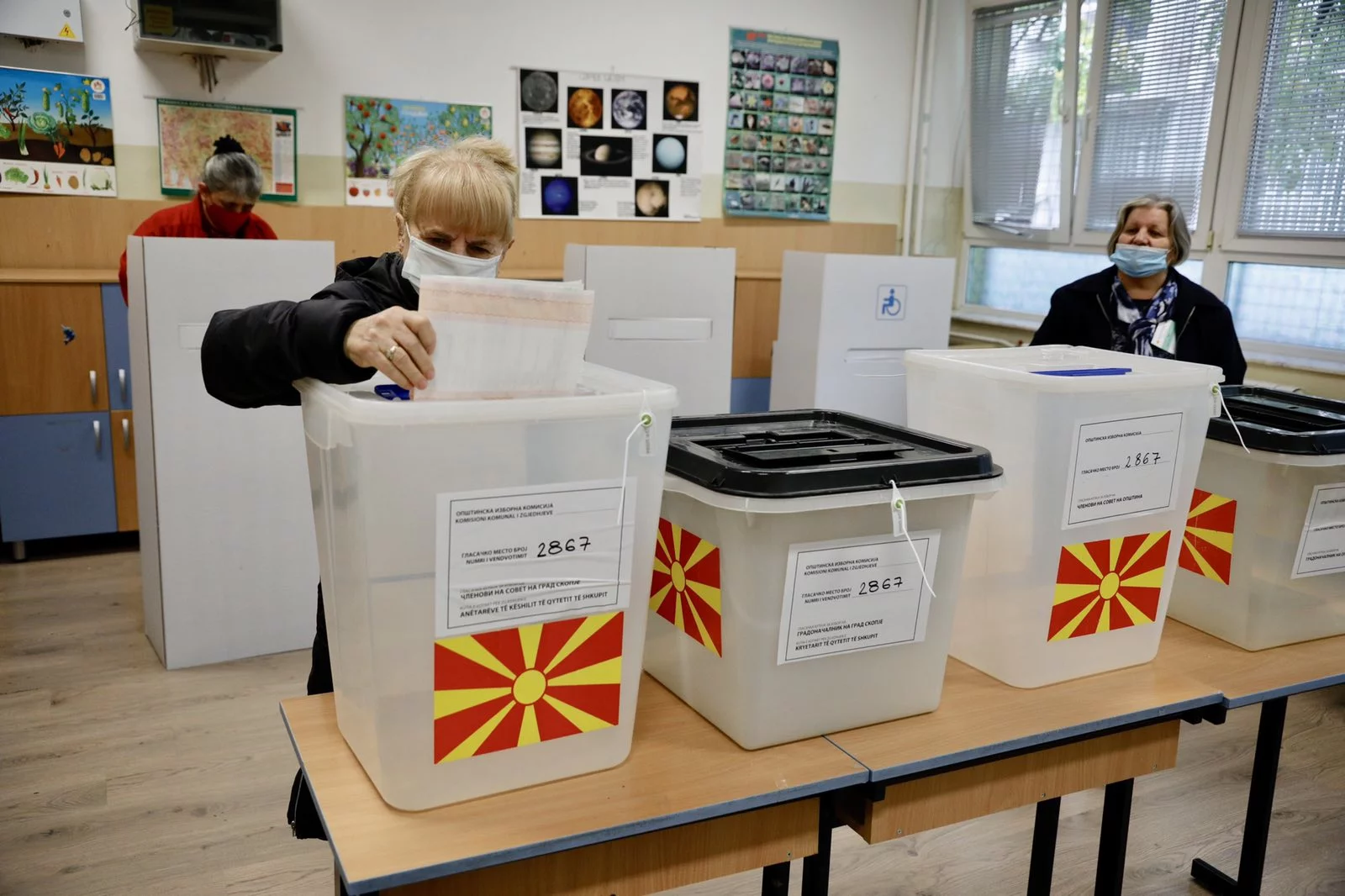 Избирателната активност на президентските избори в Северна Македония до 09:00