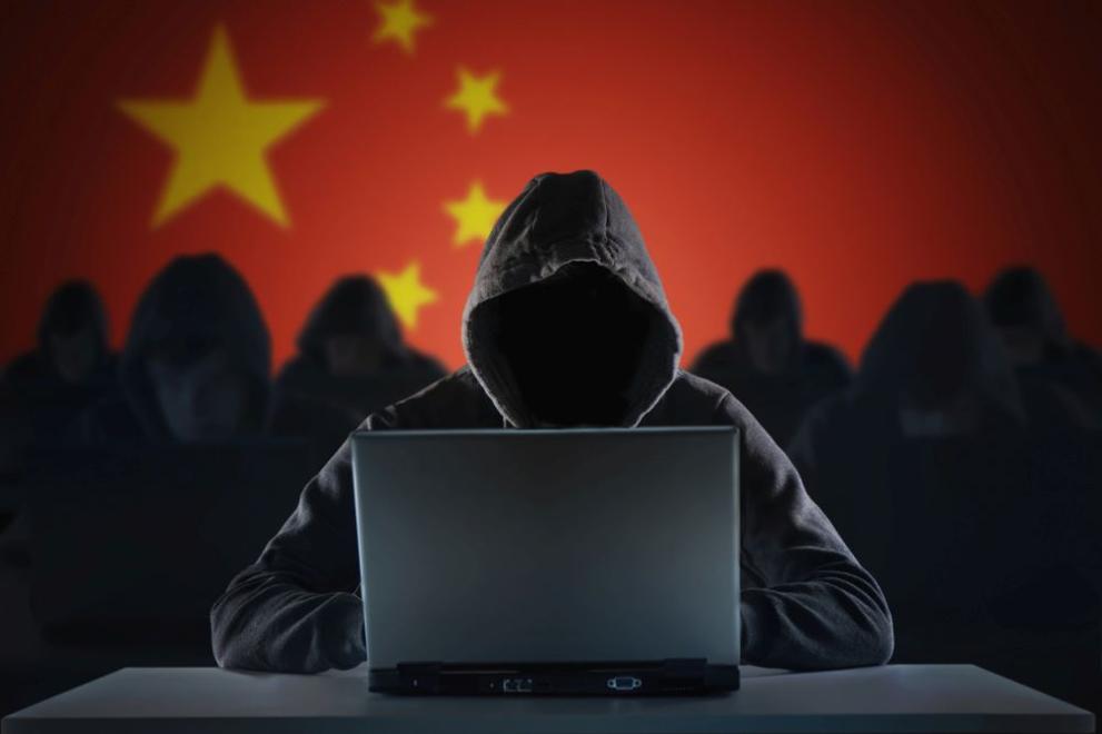 Пекин обвини британската служба за външно разузнаване MI6 във вербуване