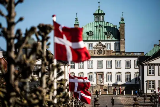 Дания има ще премахне всички останали противоепидемични мреки следващата седмица