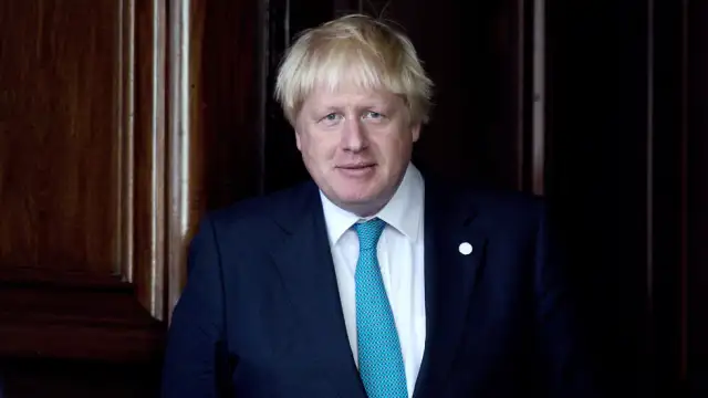 Британският премиер Борис Джонсън заяви че ще остане на поста