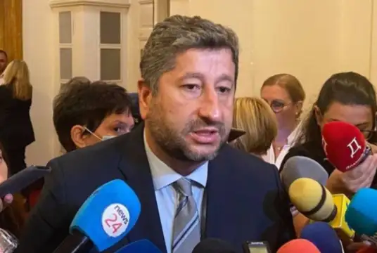 Да България преизбра Христо Иванов за председател на партията Той