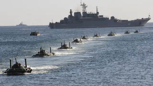 Продължават руските учения в Черно море Повече от 30 бойни кораба