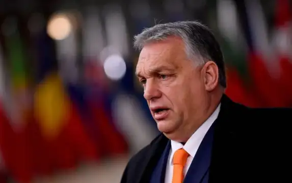 Унгарският министър председател Виктор Орбан намекна за пръв път че