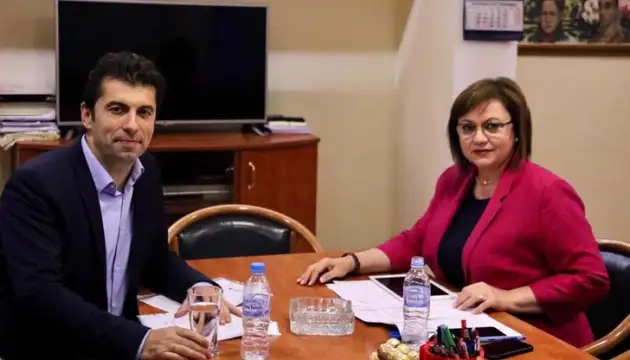 Председателят на БСП Корнелия Нинова вицепремиер и министър на икономиката
