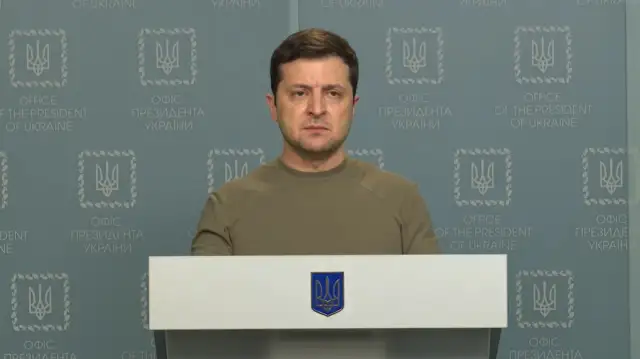 Президентът на Украйна Владимир Зеленски записа ново видеообръщение към украинския