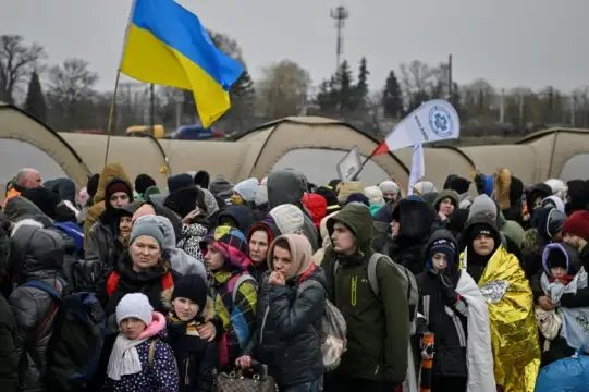 Украйна обяви че ще се опита да евакуира блокирани цивилни
