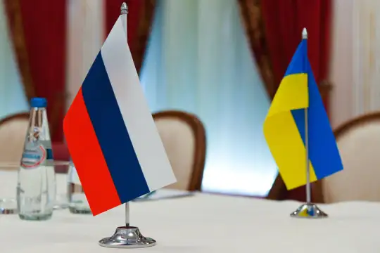Преговорите между Русия и Украйна са в техническа пауза до