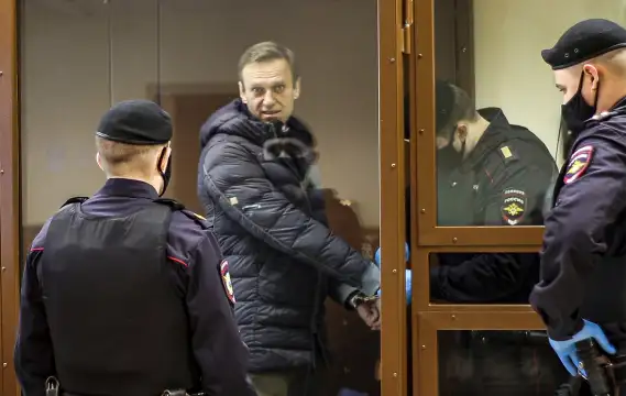 Руският съд призна Алексей Навални опозиционен лидер и водещ критик