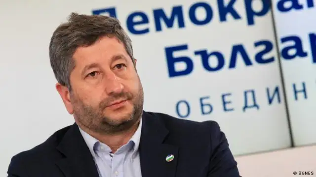 Съпредседателят на Демократична България Христо Иванов заяви че няма тайни