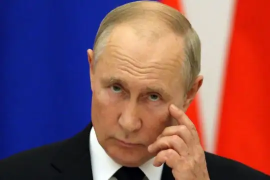 Руският президент Владимир Путин коментира с белоруския си колега Александър