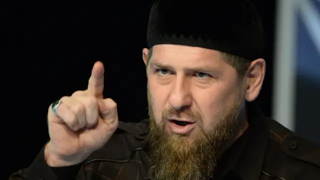 Чеченският лидер Рамзан Кадиров каза че украинските бойци които все
