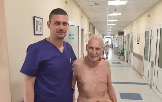 Дядо на 96 години беше успешно опериран в Клиниката по
